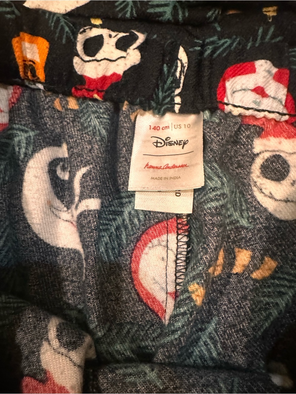 Disney Tim Burton's The Nightmare Before Christmas Flannel Pajama Set, Unisex - Picture 4 of 7
